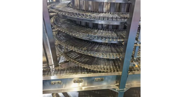 小型網帶式辣椒烘干機跨界賦能，與連翹原料完美結合